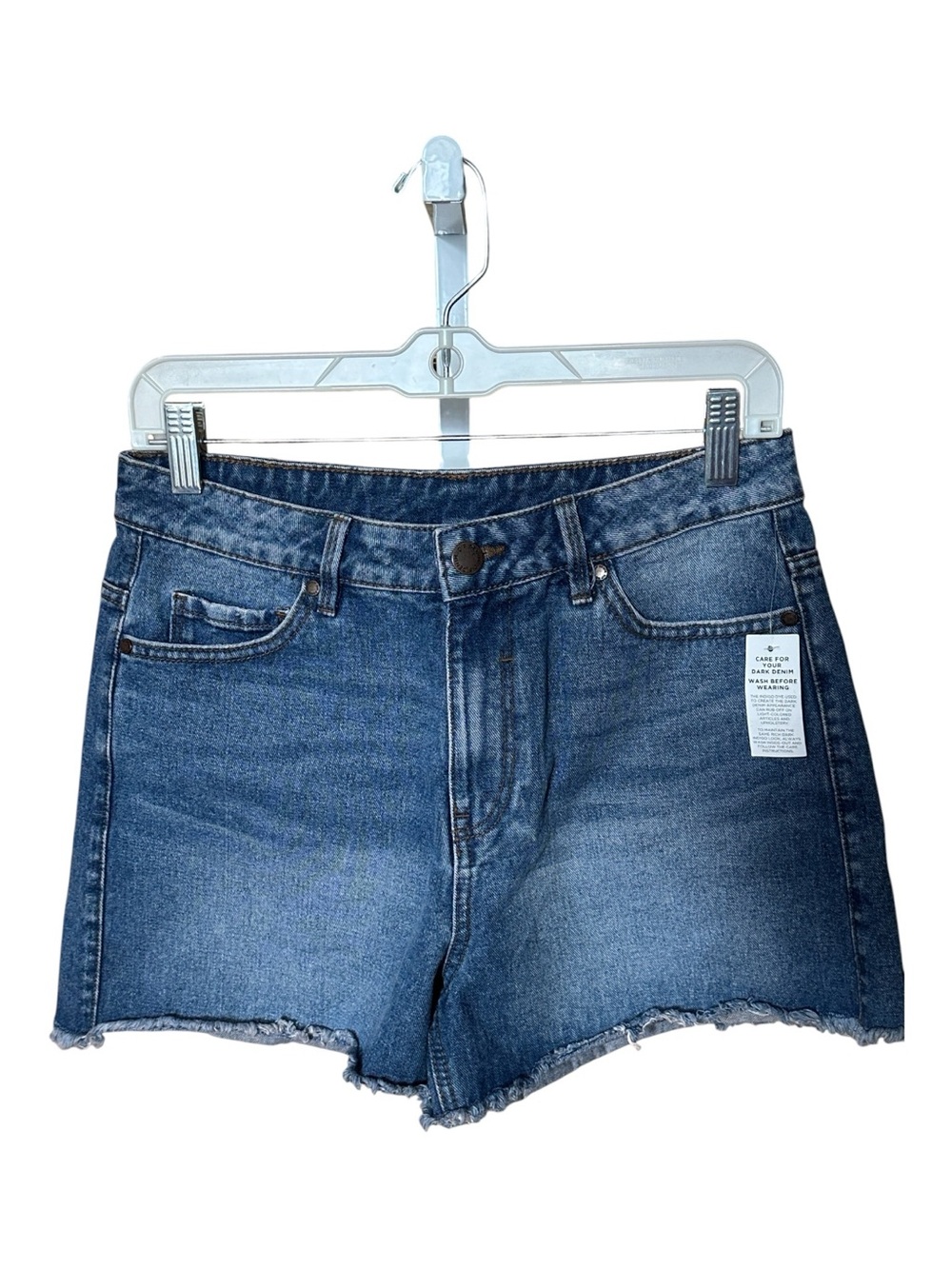 dip Frayed Hem Denim Shorts in Blue Wash
